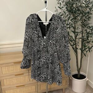 L’Academie Los Angelos animal print dress XS